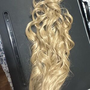 Natural Blond Spiral Pony Tail 24” extension